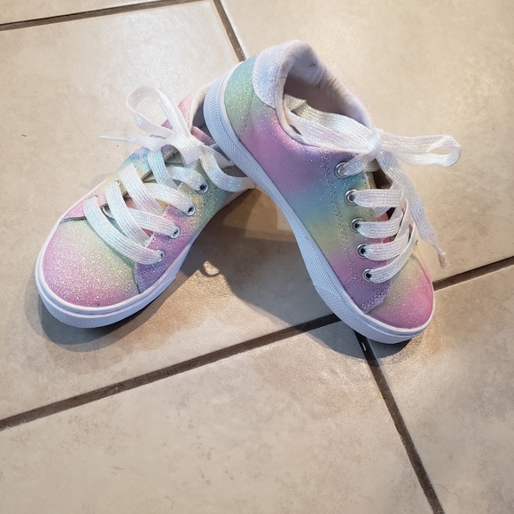 Place Other - Glitter Sneakers - 50% $7 School Discount